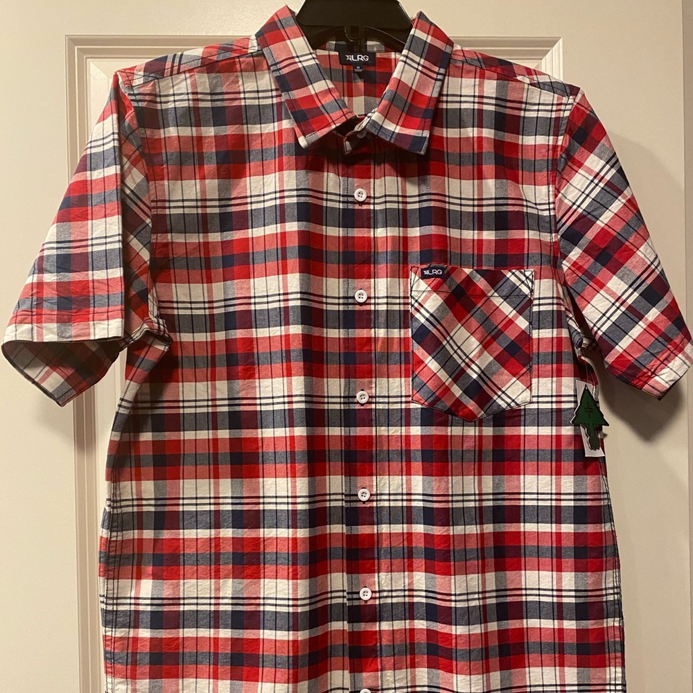 NWT LRG Size M Plaid Button Up Short Sleeve